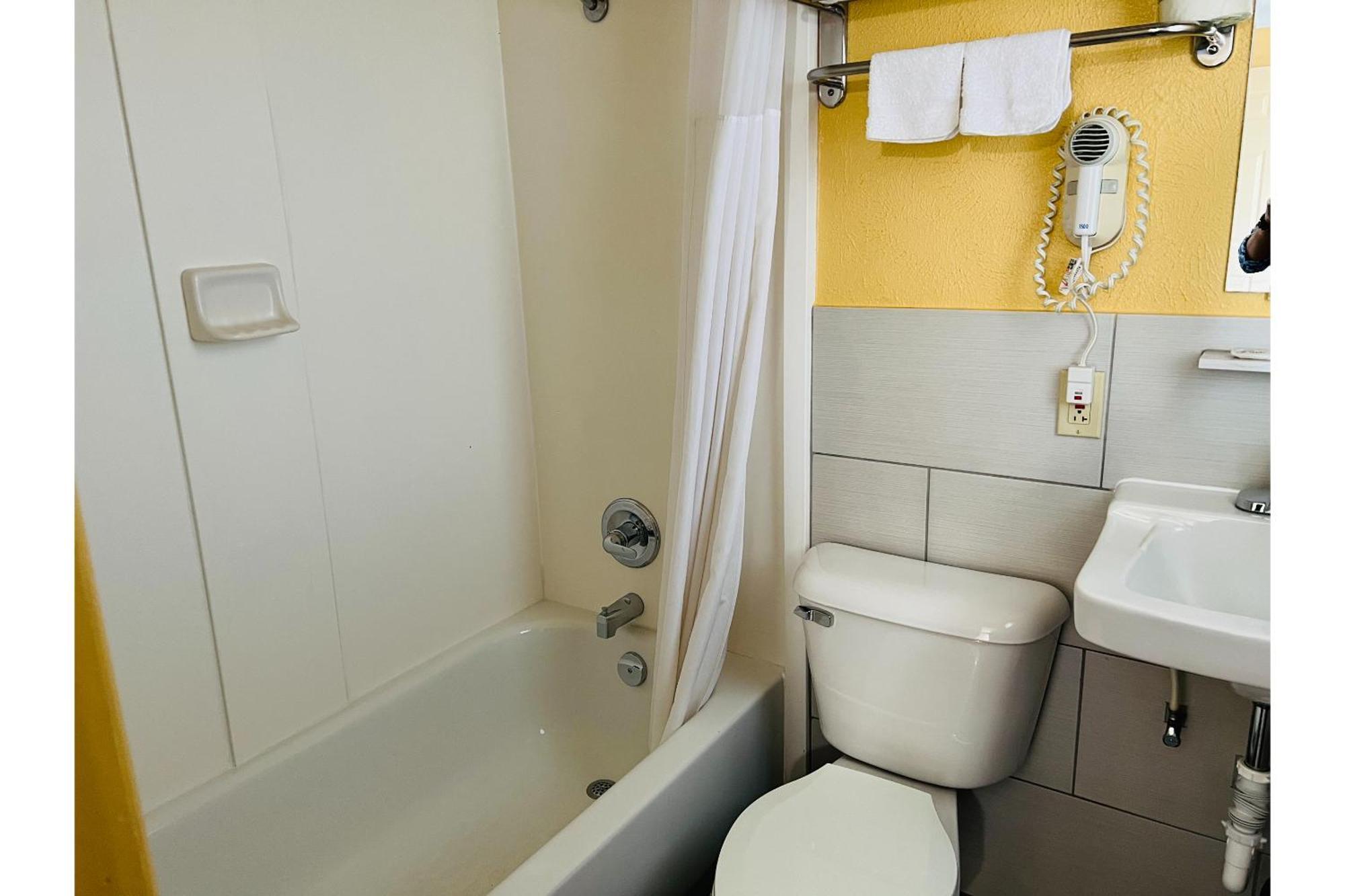 Budget Inn Motel Toledo Perrysburg I-280 Millbury ภายนอก รูปภาพ